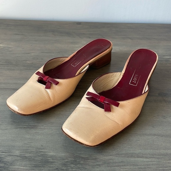Vintage NavyBoot Italian leather beige & red leather bowtie slides size euro 37 - Picture 1 of 11